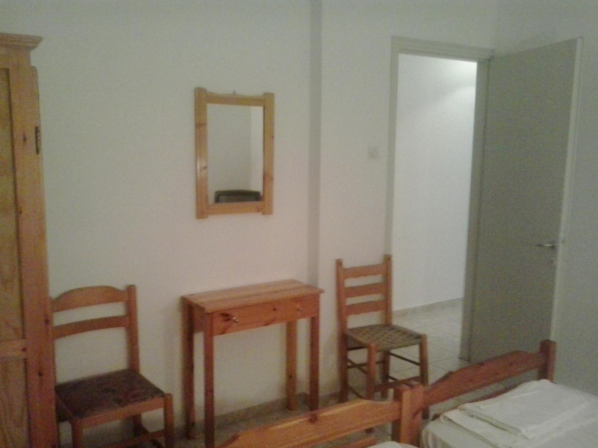 Karagiozos Studios & Apartments Bandar Skopelos Bilik gambar